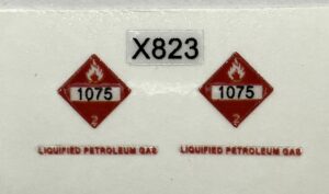 Decal 1/64 Hazard -1075 DX823