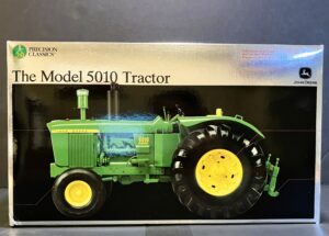 1/16 John Deere 5010 Tractor Precision Classics #25
