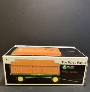 1/16 John Deere Barge Wagon Precision Classics #16
