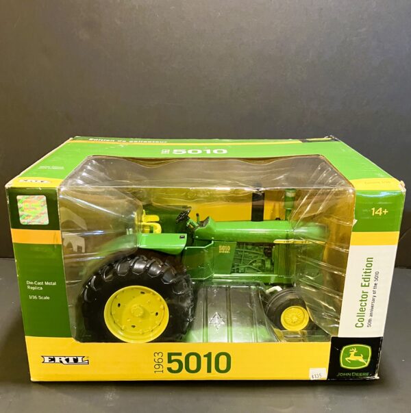 1/16 John Deere 5010 Tractor Collector Edition