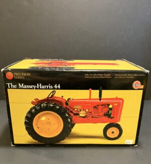 1/16 Massey Harris 44 Precision Tractor