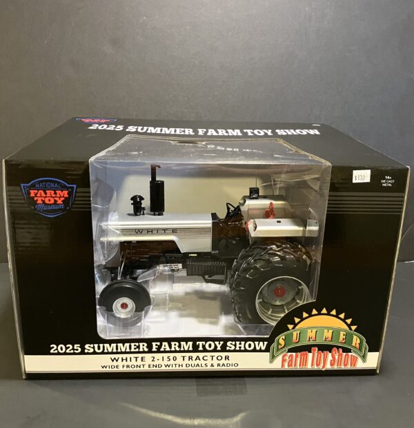 1/16 White 2-150 Tractor w/Duals & Radio 2025