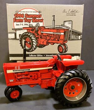 1/16 International 856